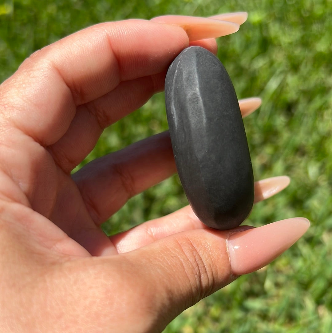 “Blocked” Shungite Palm Stones