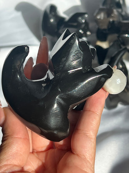 “Catnip” Black Marble Kitty with Calcite Yarn Ball