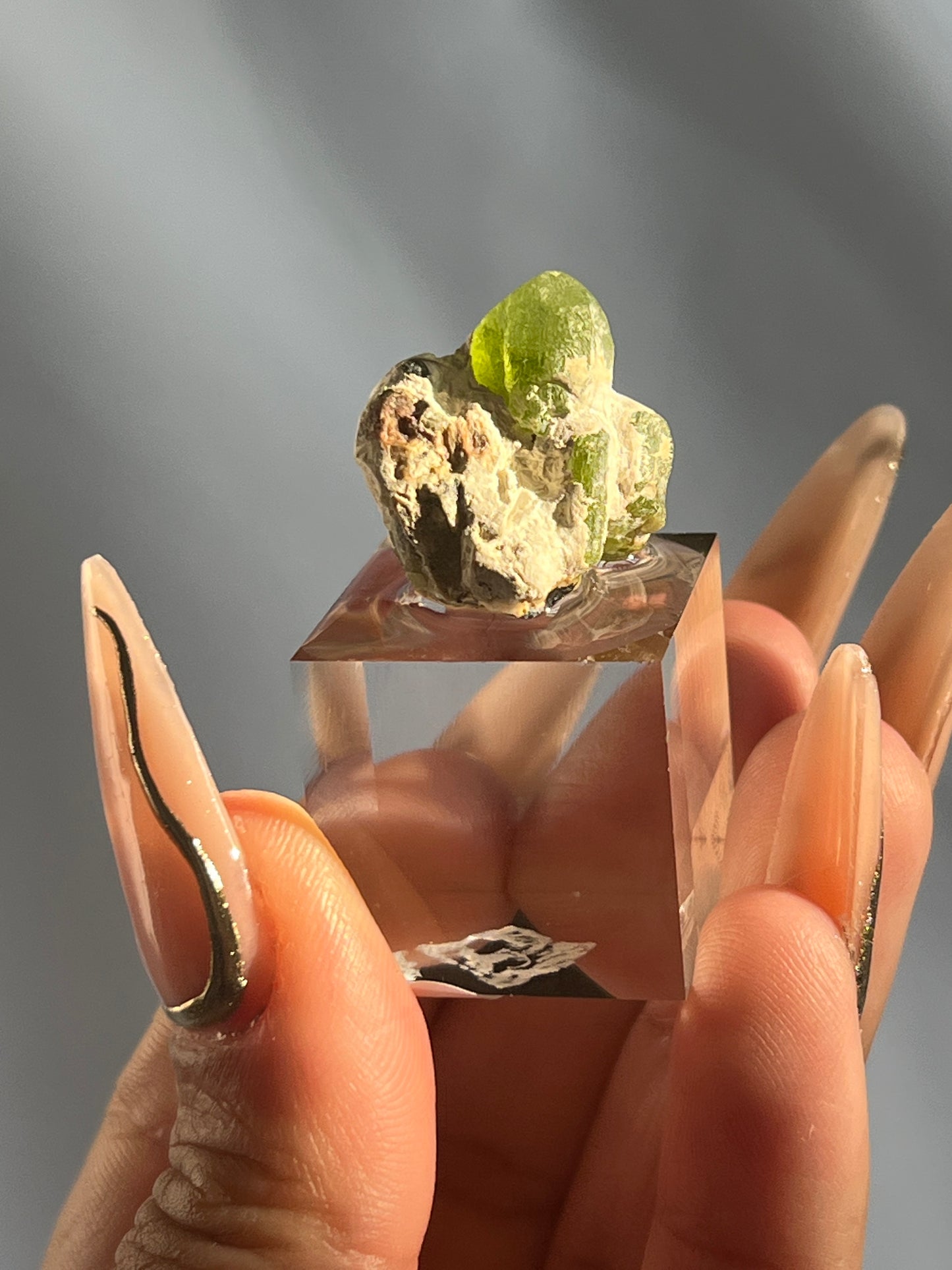 Small Peridot Clusters