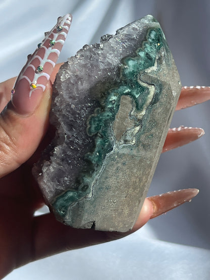 “Dreamy” Druzy Agate Tower