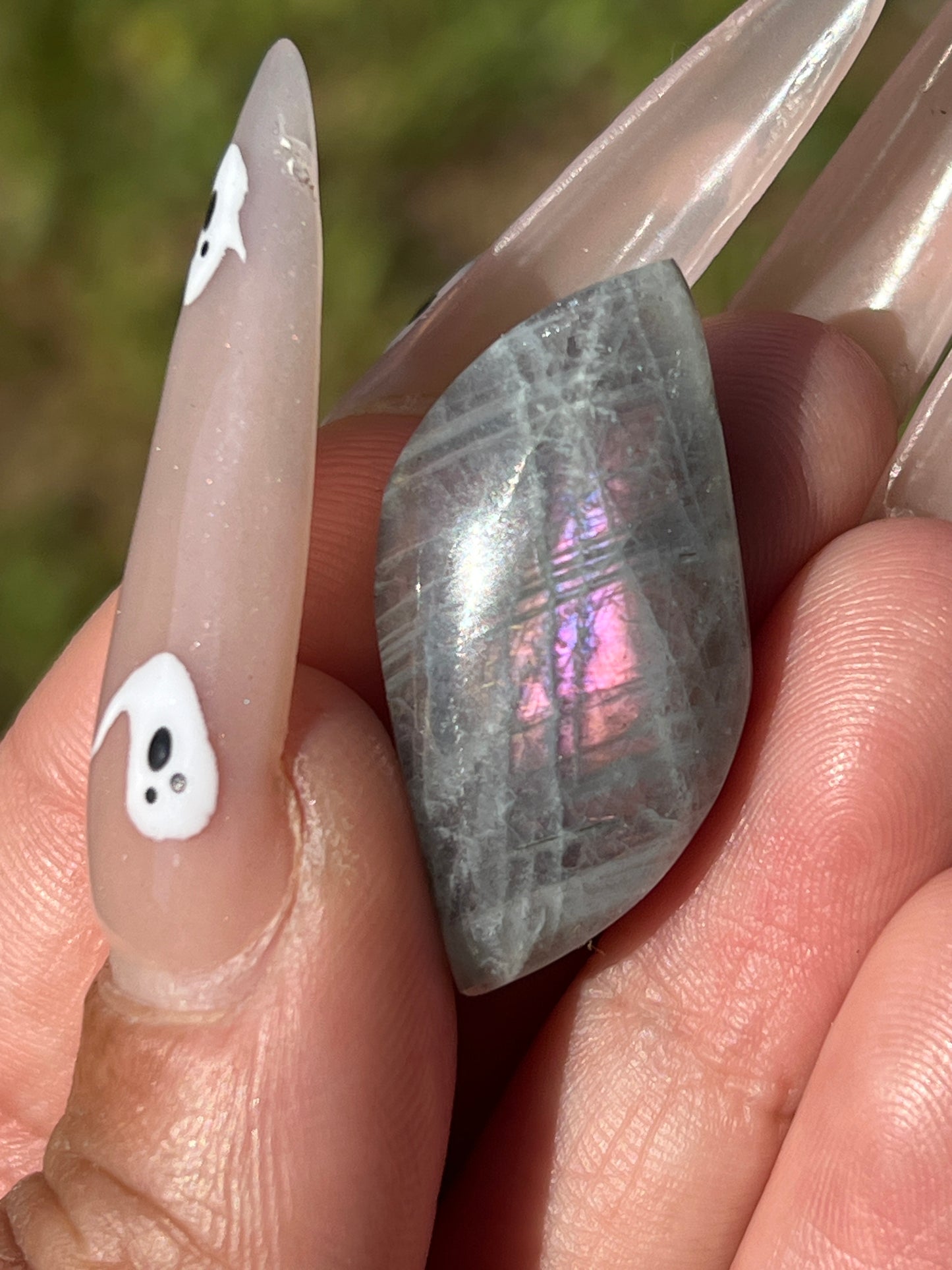 “Brilliance” Labradorite Tumbles/Cabochons