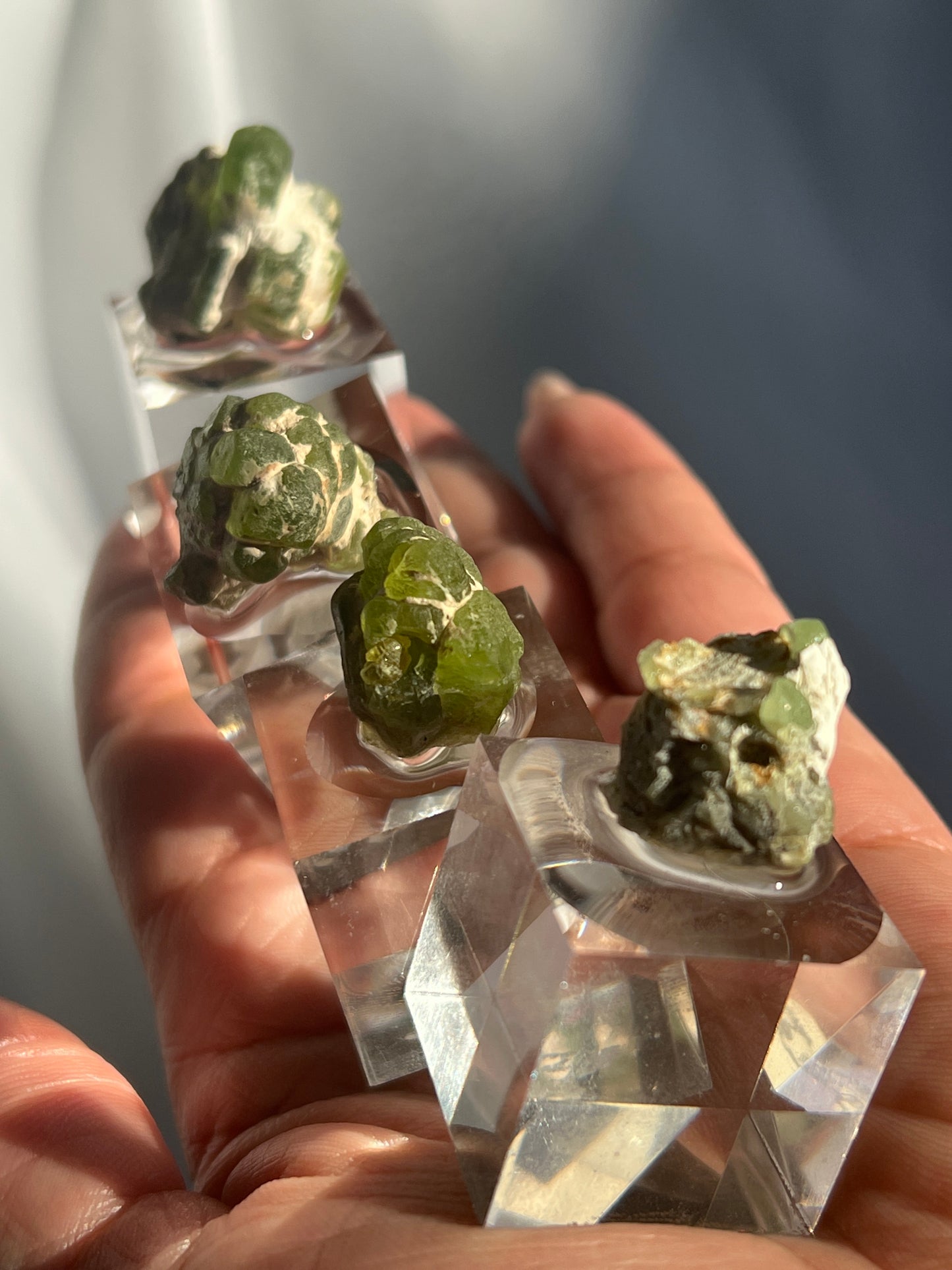 Small Peridot Clusters