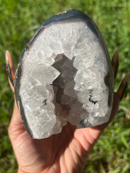 “Crystalline Cathedral” Druzy Black Agate Cutbase