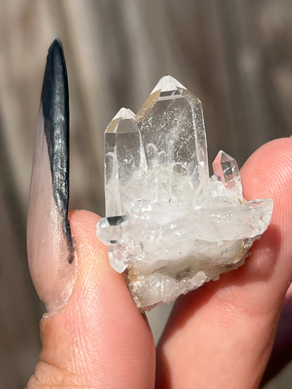 “Crystalline” Small-Medium Faden Quartz Clusters