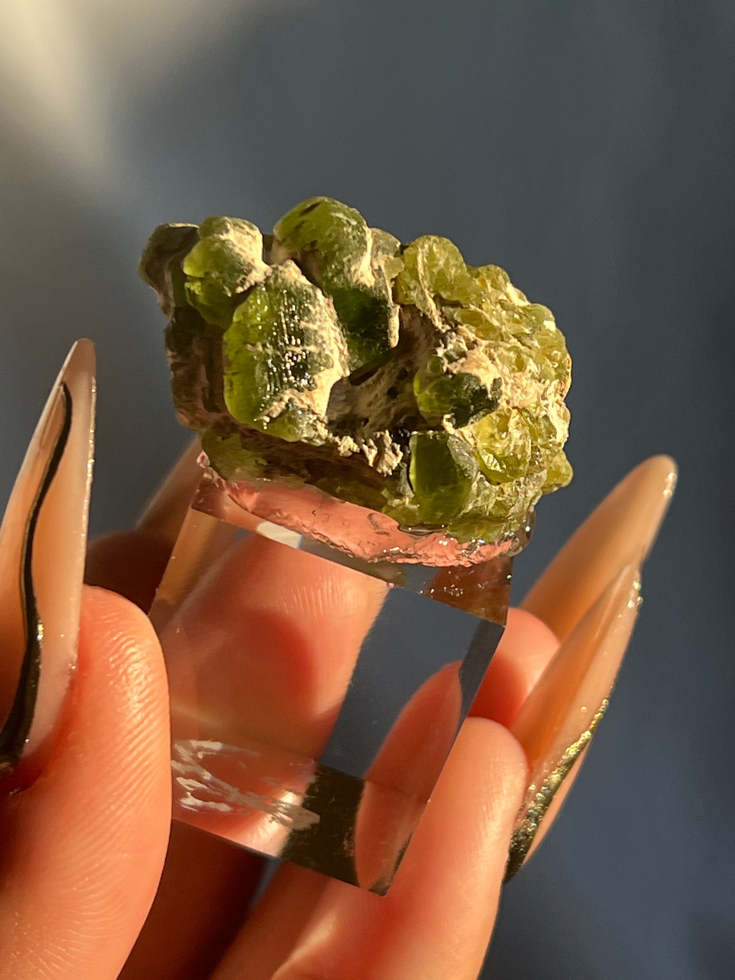 Medium-Large Peridot Clusters