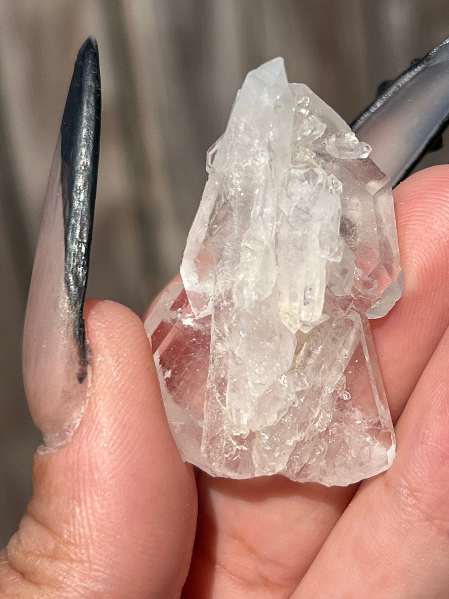 “Crystalline” Small-Medium Faden Quartz Clusters