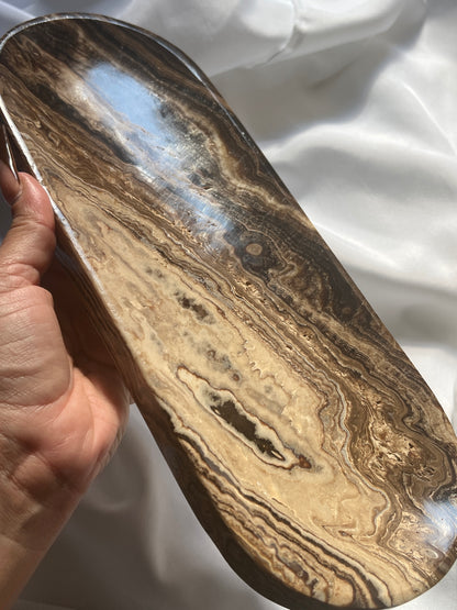 “Gingerbread” Chocolate Calcite Tray