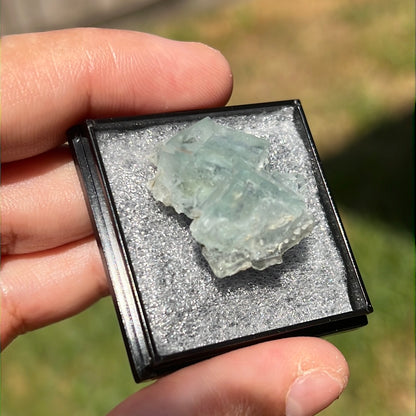 “Glassy Lake” Xianghualing Fluorite Twinned Cubes Cluster