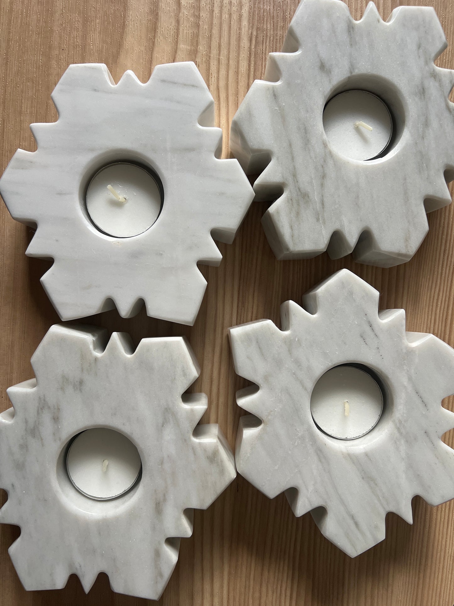 “Snowfall” Marble Snowflake Tealight Candle Holders