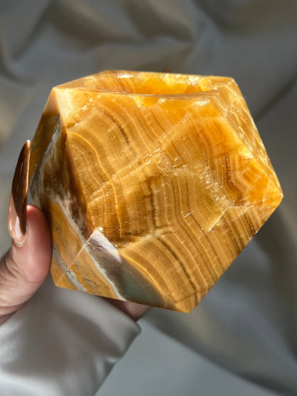 “Honeycomb Drip” Calcite Planters