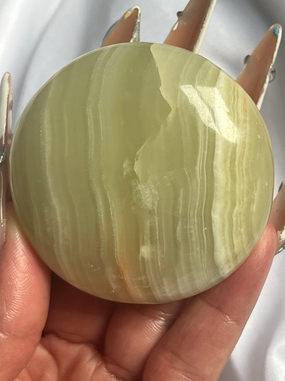 “Coco Lime Creme” Large Green Onyx Palm Stones