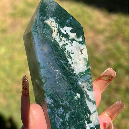 “Underwater World” Moss Agate Tower