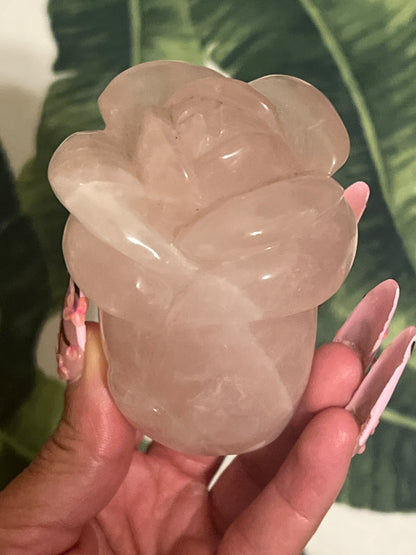 “Eternal Rose” Chunky Self-Standing Rose Quartz Rose