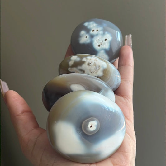 Orca Agate Palm Stones