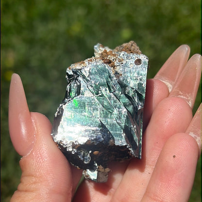 “Kryptonite” Vivianite Clusters