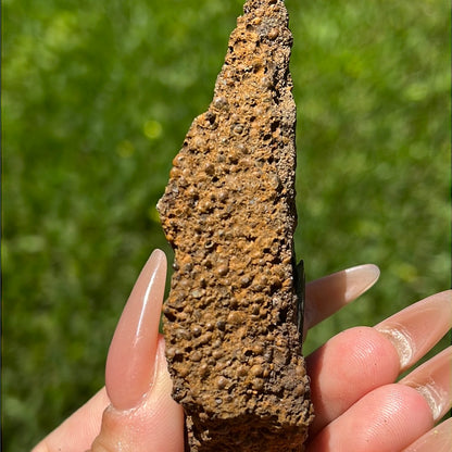 “Kryptonite” Vivianite Clusters